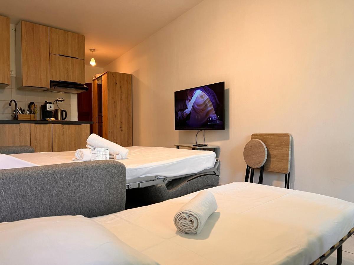 Le Ti Canbou - Studio - Pres De La Plage -By Sister Home Saint-Gilles Les Bains Exterior photo